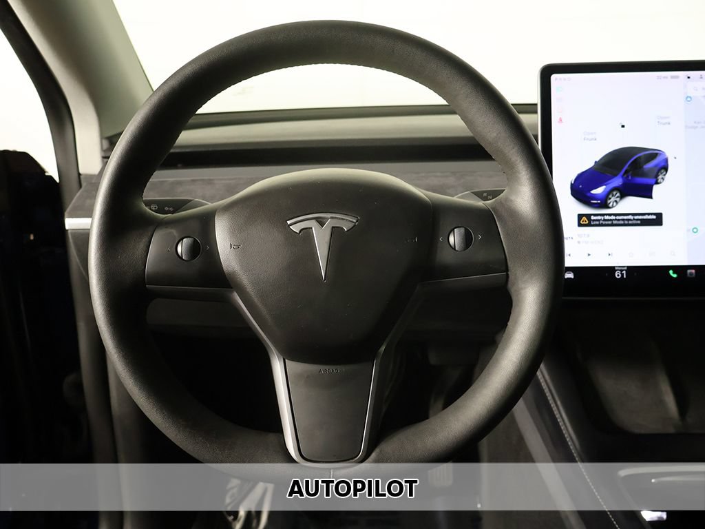 Used 2021 Tesla Model Y Long Range AWD/4WD image 3