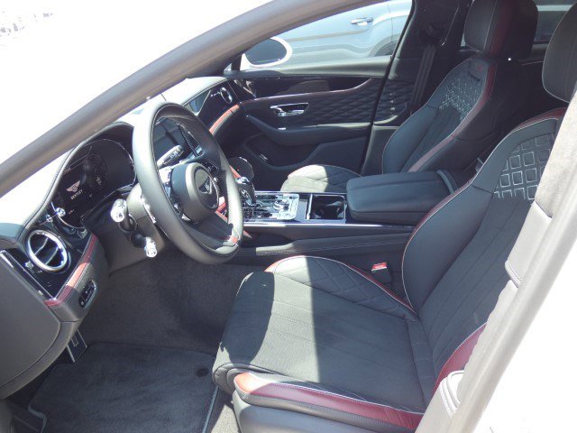 Used 2024 Bentley Flying Spur W12 image 7