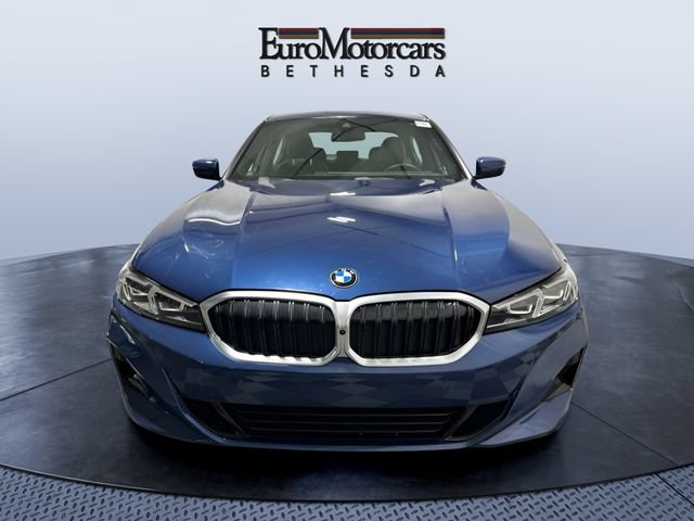 Used 2023 BMW 330i xDrive Sedan w/ Premium Package AWD/4WD image 8