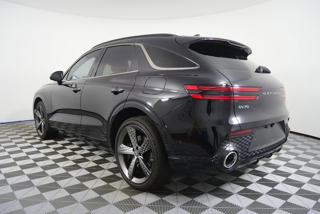 Used 2024 Genesis GV70 3.5T Sport w/ Sport Prestige Package image 5