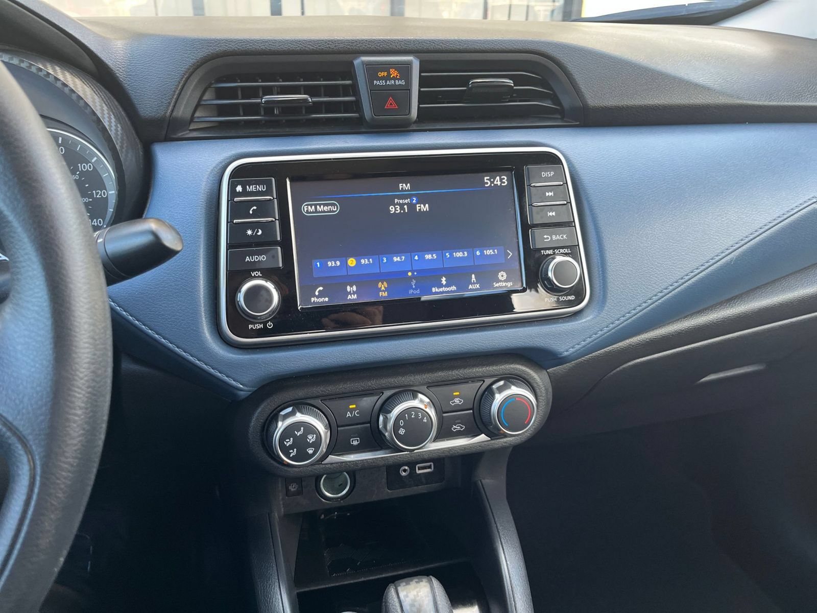Used 2025 Nissan Versa SV FWD image 16
