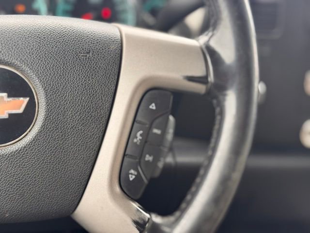 Used 2010 Chevrolet Silverado 1500 4x4 Crew Cab Hybrid image 11