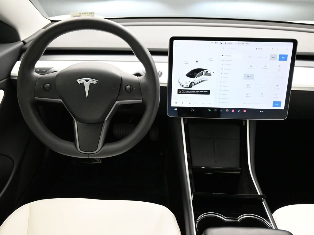 Used 2020 Tesla Model 3 Standard Range Plus image 4