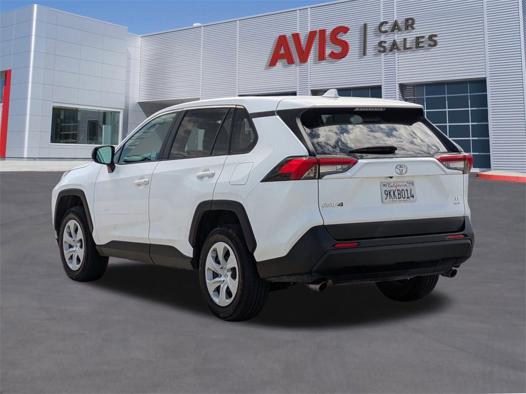 Used 2024 Toyota RAV4 LE image 9