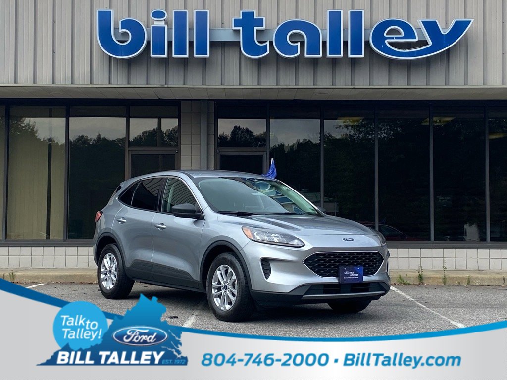 Certified 2022 Ford Escape SE w/ Cold Weather Package