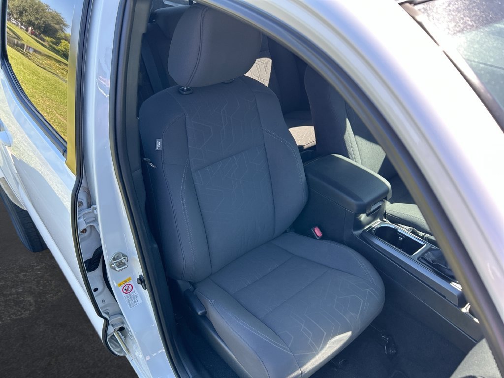 Used 2019 Toyota Tacoma TRD Sport RWD image 31