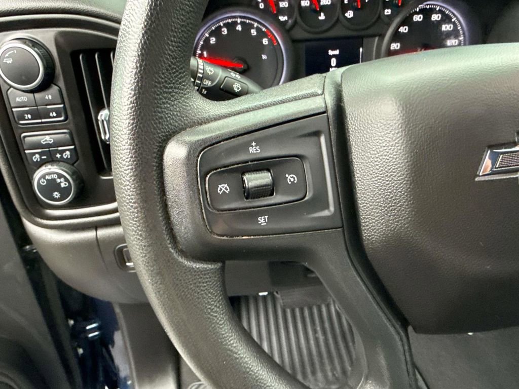 Used 2022 Chevrolet Silverado 1500 Custom Trail Boss w/ LPO, Dark Essentials Package image 16