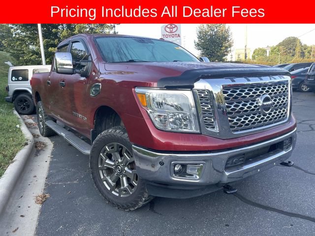Used 2018 Nissan Titan SV w/ SV Convenience Package AWD/4WD image 12