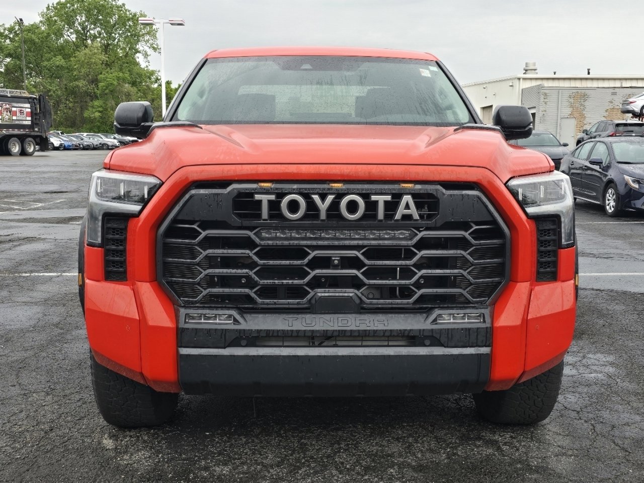 Used 2022 Toyota Tundra TRD Pro AWD/4WD image 2