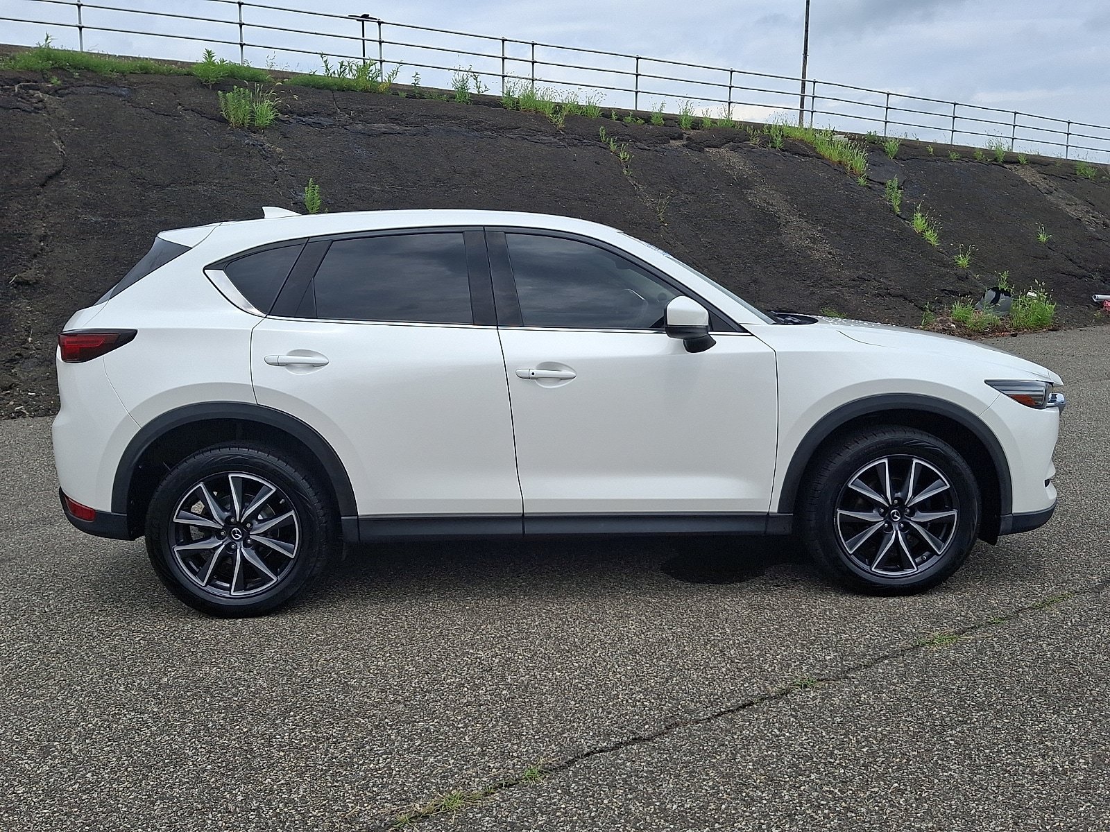 Used 2018 MAZDA CX-5 Grand Touring AWD/4WD image 7
