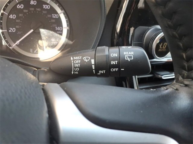 Used 2023 Toyota Highlander LE image 26