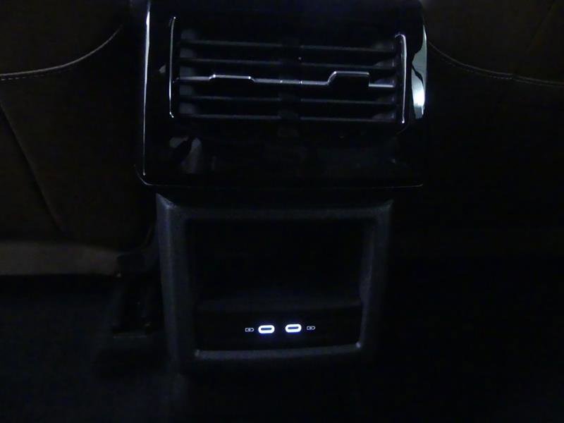 Used 2024 Volkswagen ID.4 Pro image 23