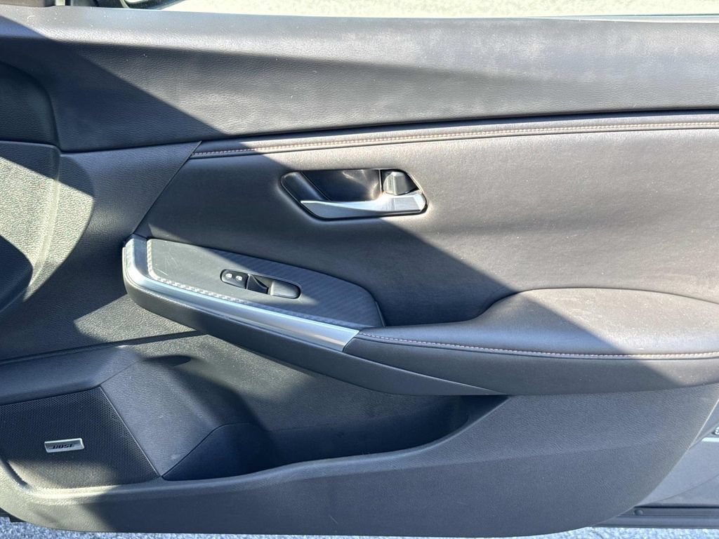 Used 2023 Nissan Sentra SR w/ SR Premium Package FWD image 19