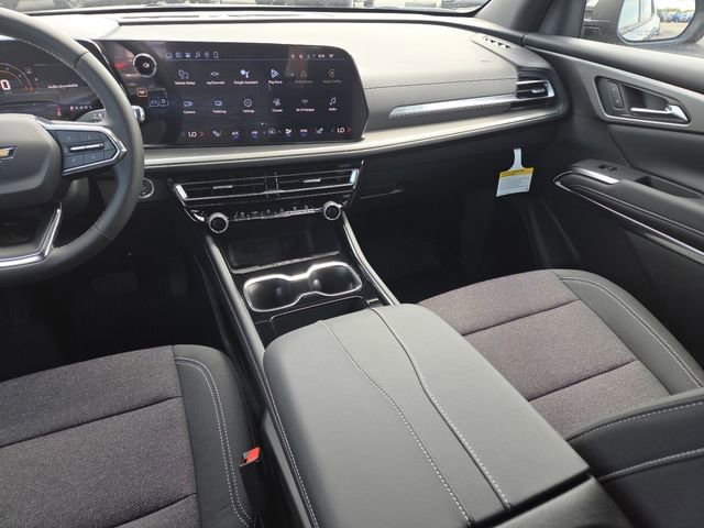 New 2026 Chevrolet Traverse LT w/ Driver Confidence Package FWD image 32