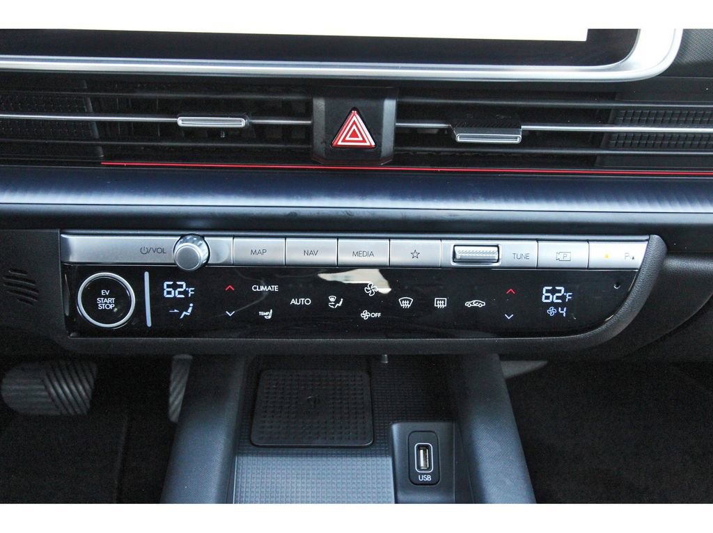 Certified 2024 Hyundai Ioniq 6 SEL image 28
