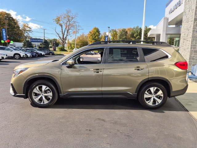 Used 2024 Subaru Ascent Premium w/ Convenience Package AWD/4WD image 7