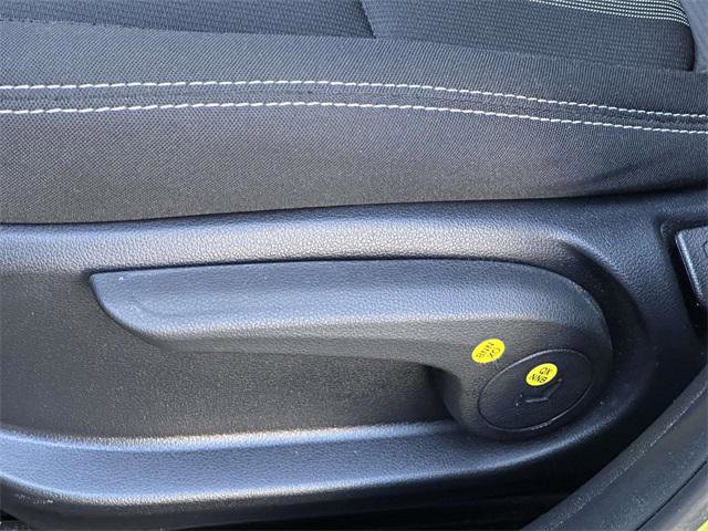 Certified 2024 Hyundai Venue SEL image 13