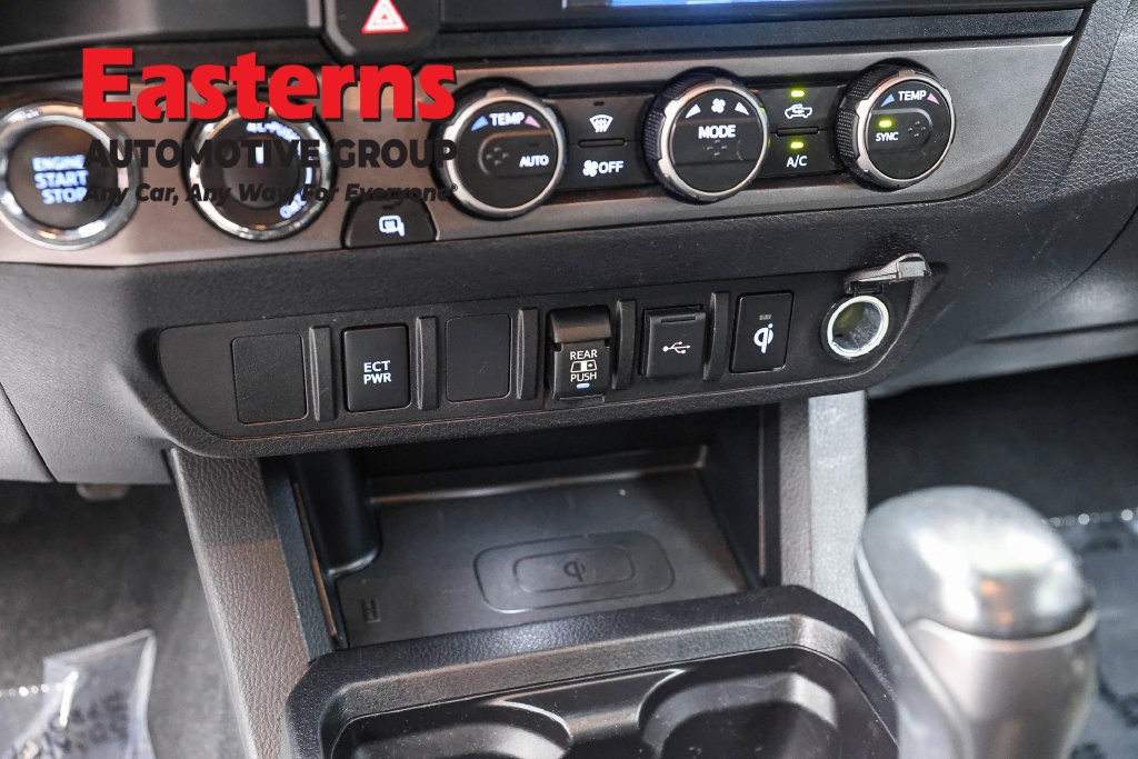 Used 2021 Toyota Tacoma TRD Off-Road AWD/4WD image 22