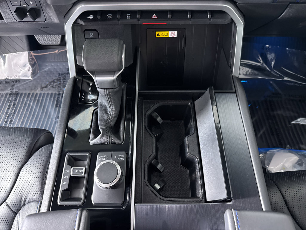 Used 2024 Toyota Sequoia Platinum image 21