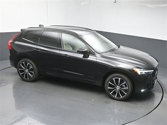 Used 2025 Volvo XC60 B5 Plus w/ Protection Package Premier image 41