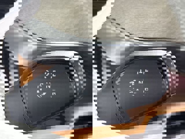 New 2025 Volkswagen ID. Buzz 1st Edition image 19