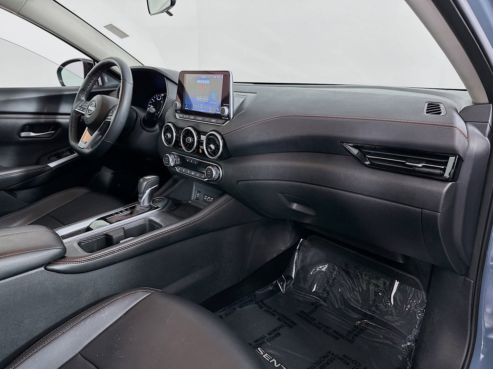 Used 2024 Nissan Sentra SR w/ SR Premium Package FWD image 31