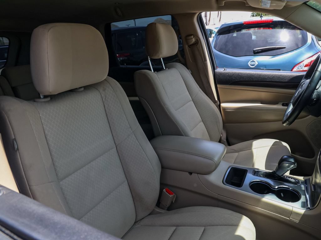 Used 2018 Jeep Grand Cherokee Laredo RWD image 21
