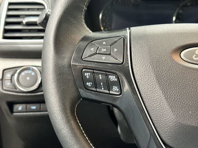 Used 2017 Ford Explorer Platinum AWD/4WD image 17