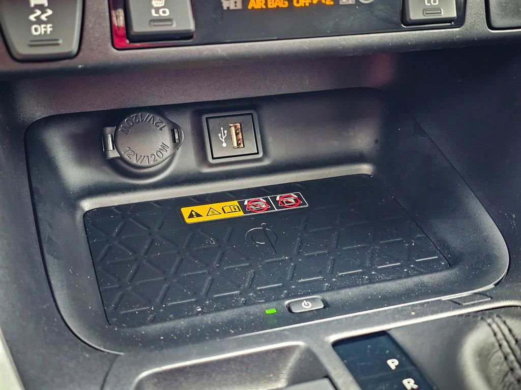 Used 2025 Toyota RAV4 XLE Premium w/ Weather Package image 25