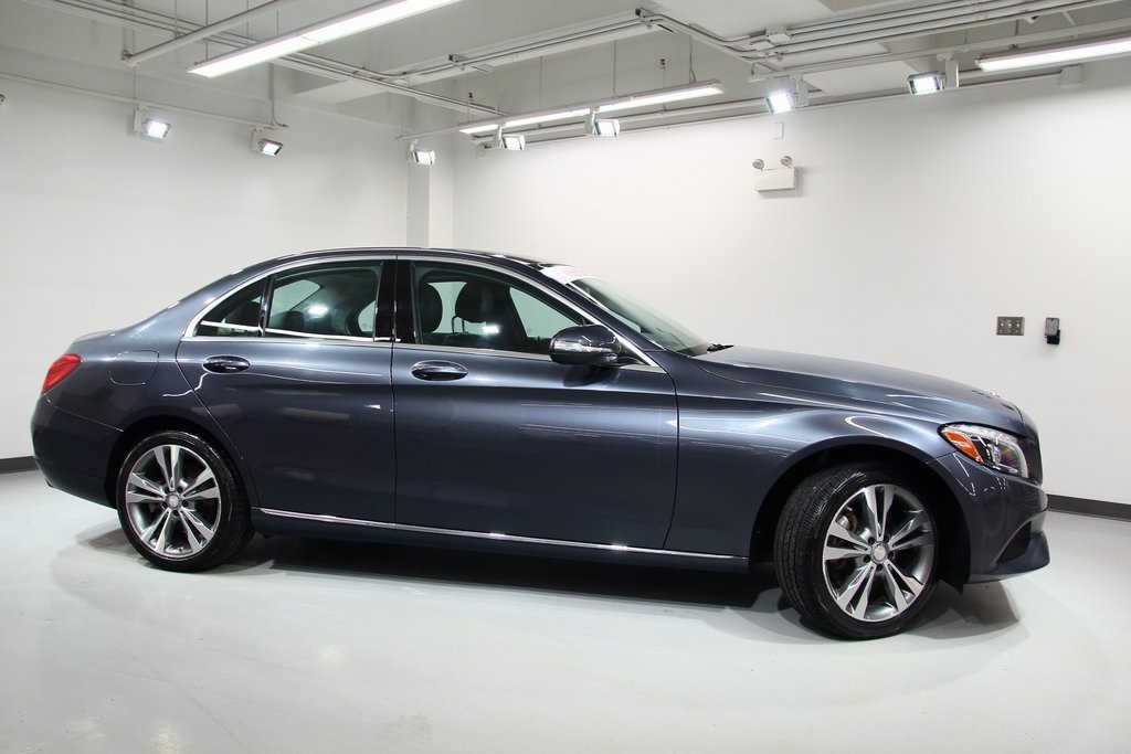 Used 2015 Mercedes-Benz C 300 4MATIC Sedan image 9