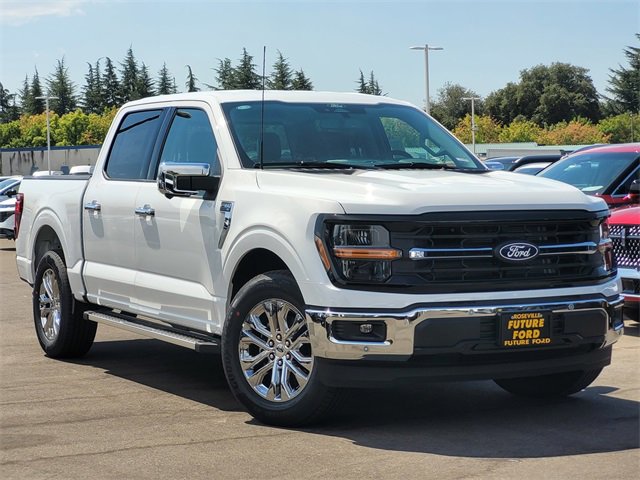 New 2025 Ford F150 XLT w/ Equipment Group 302A MID