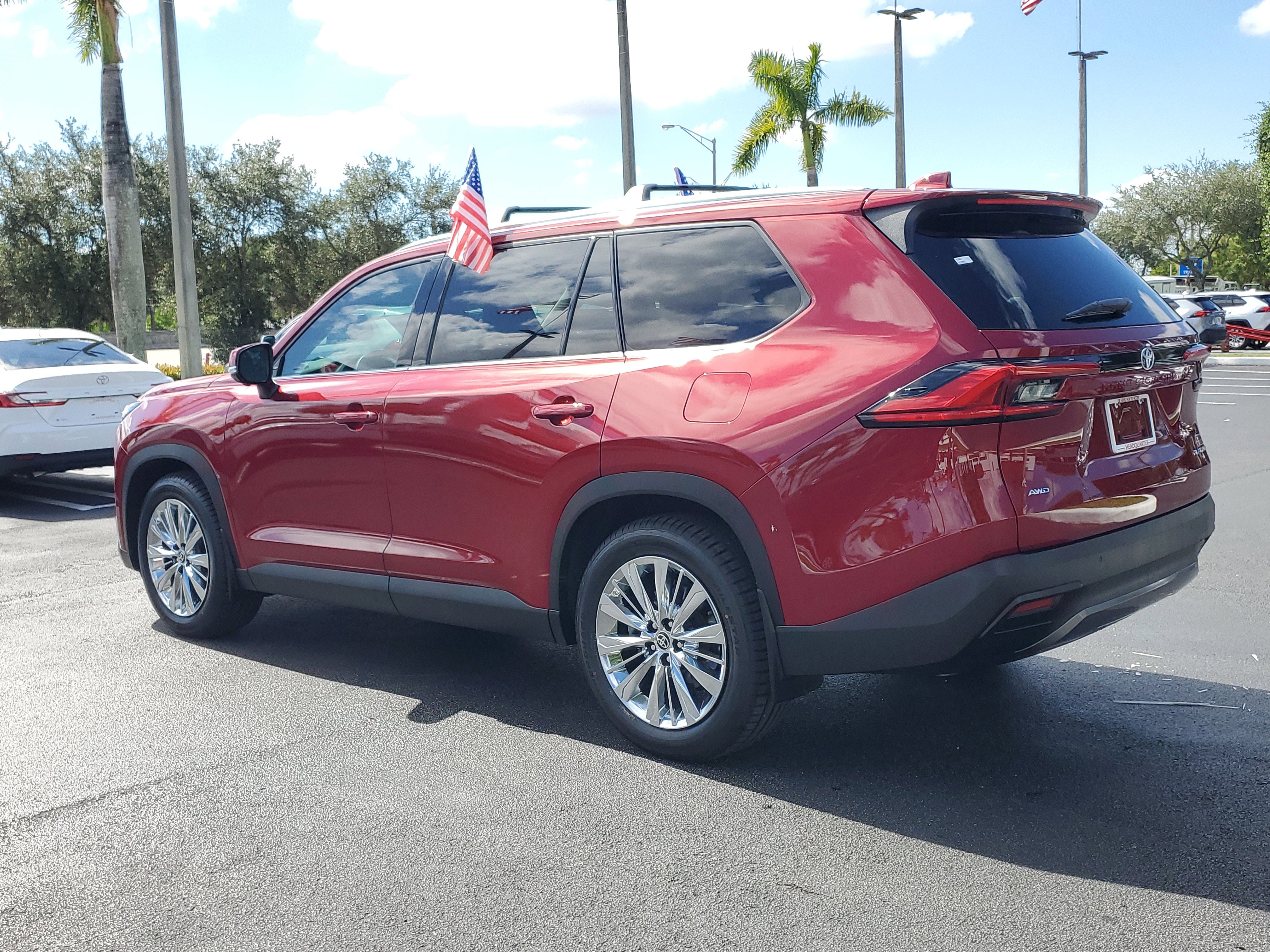 Used 2024 Toyota Grand Highlander Platinum image 8