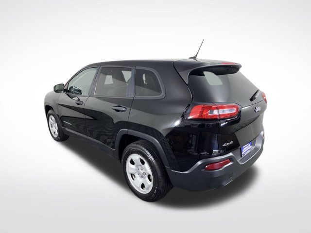 Used 2017 Jeep Cherokee Sport AWD/4WD image 9