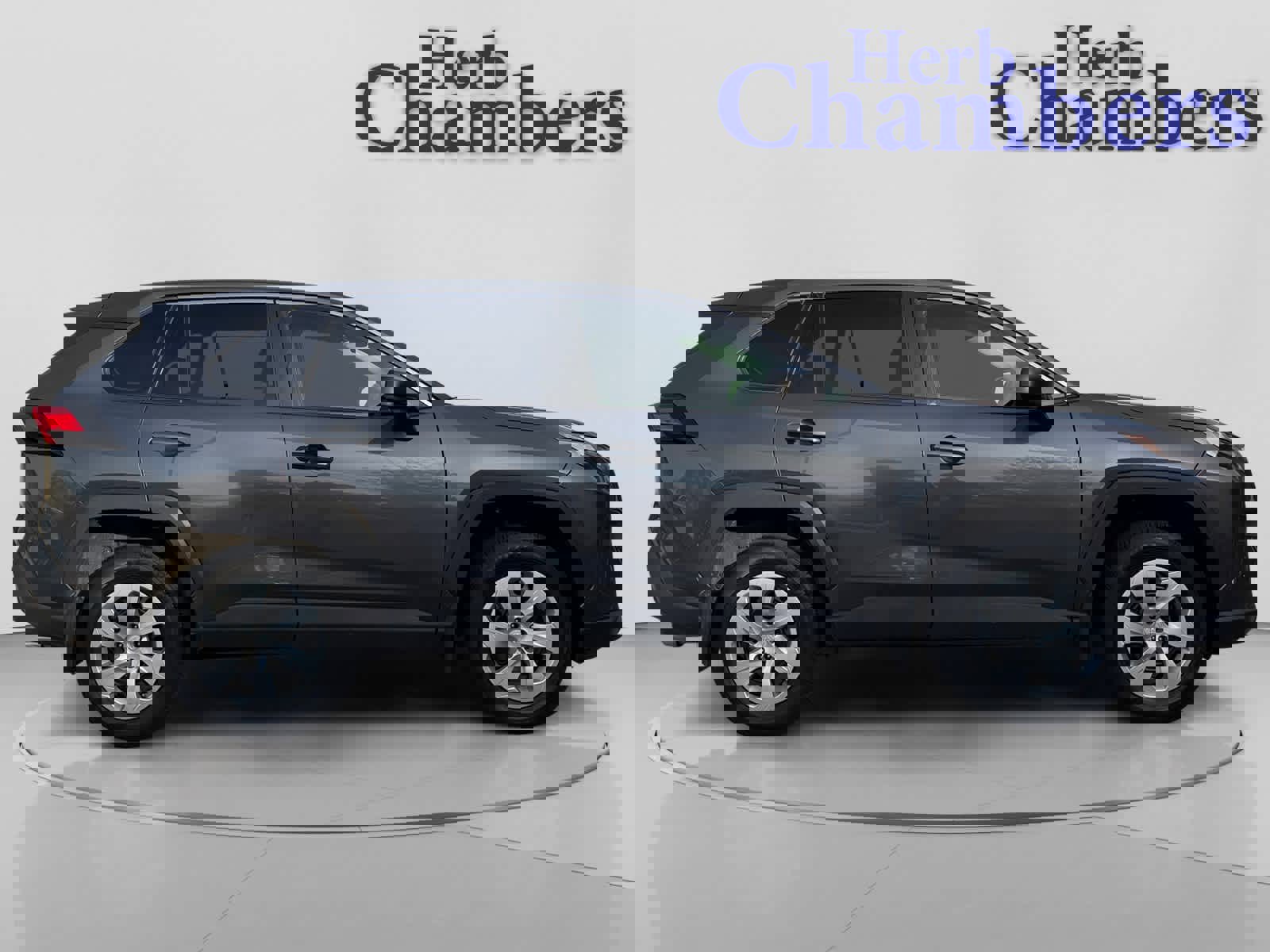 Used 2023 Toyota RAV4 LE image 5