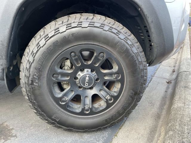 Used 2019 Toyota 4Runner SR5 Premium image 7