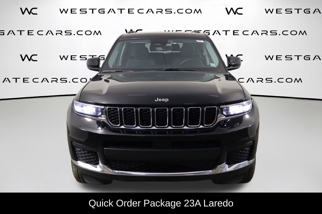 Used 2024 Jeep Grand Cherokee L Laredo AWD/4WD image 2