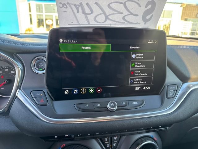 Used 2025 Chevrolet Blazer LT image 23