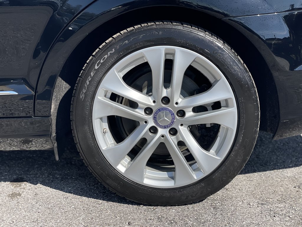 Used 2012 Mercedes-Benz C 250 Sedan w/ Premium 1 Pkg image 36