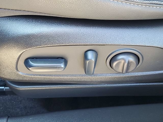 Certified 2023 Buick Encore GX Select FWD image 7