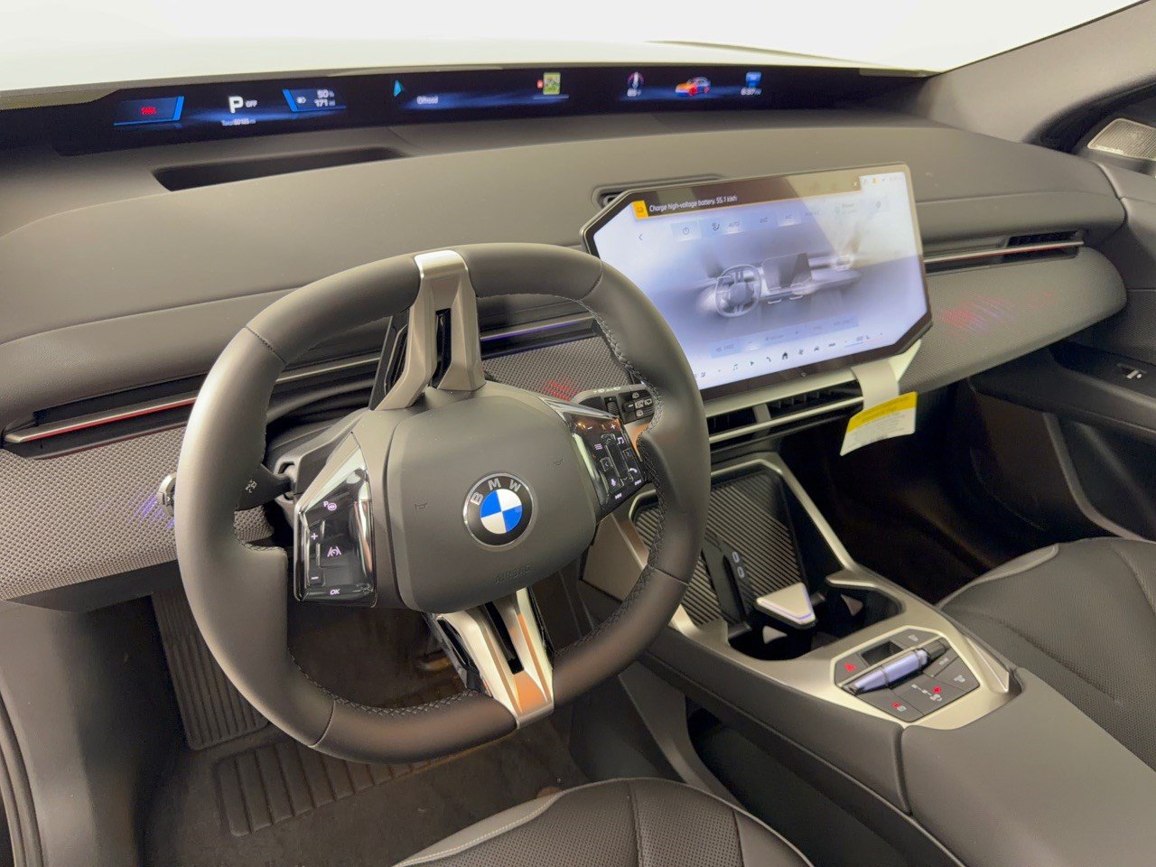 New 2027 BMW iX3 50 xDrive w/ Technology Package AWD/4WD image 4