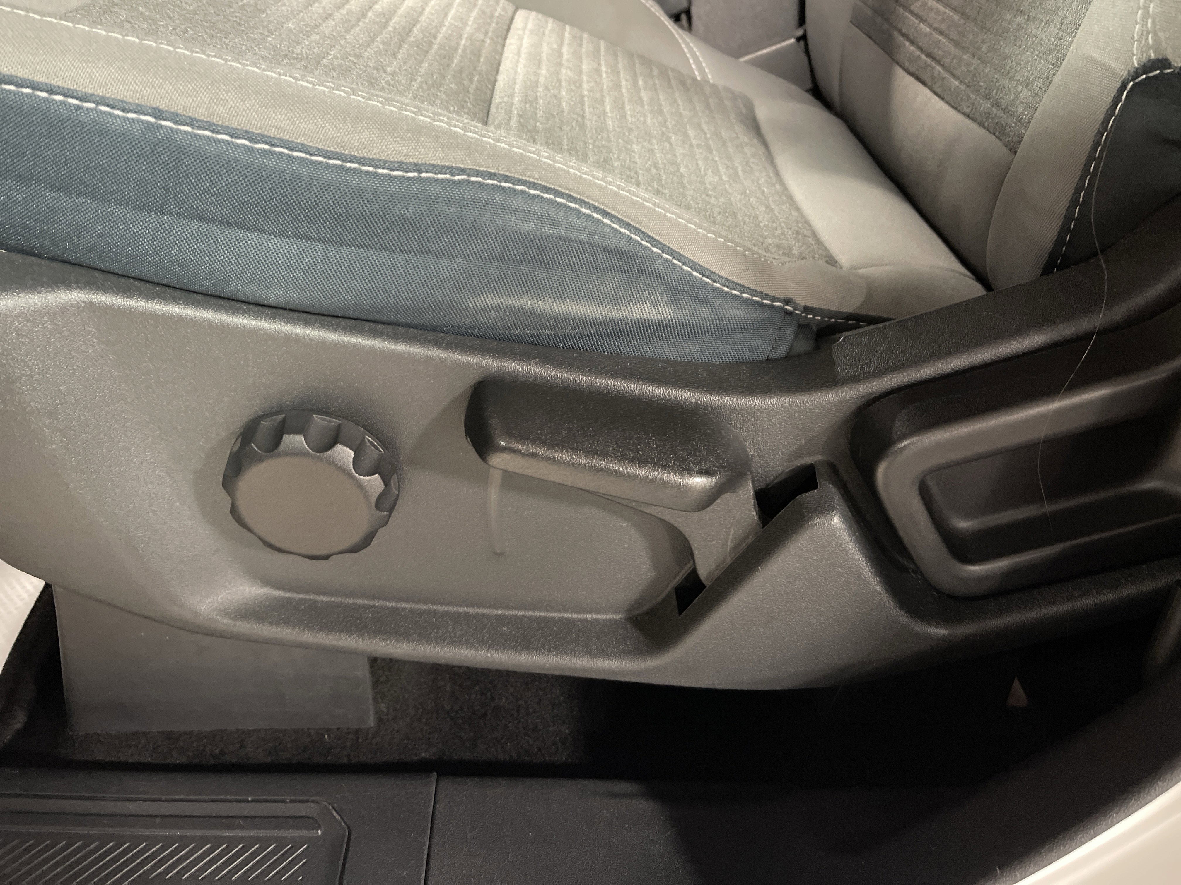 Used 2022 Ford Bronco Outer Banks image 10