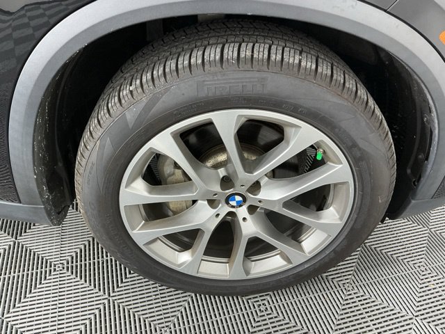 Used 2020 BMW X5 xDrive40i w/ Premium Package AWD/4WD image 18