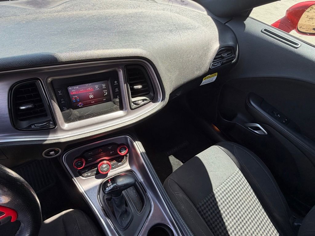 Used 2017 Dodge Challenger SXT w/ Blacktop Package image 17