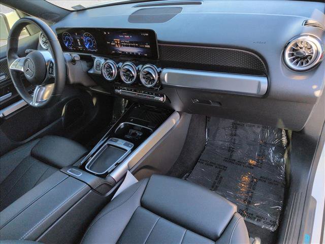 Used 2024 Mercedes-Benz EQB 250+ image 23