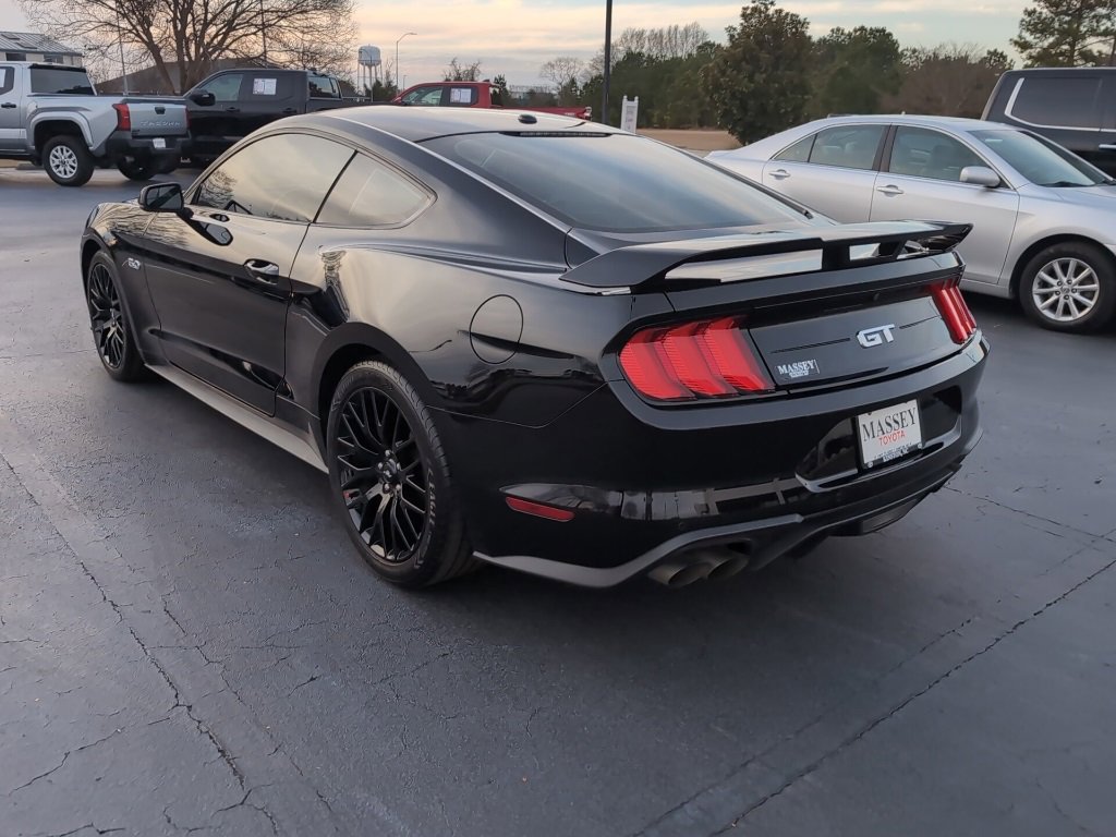 Used 2018 Ford Mustang GT Premium w/ GT Performance Package image 5