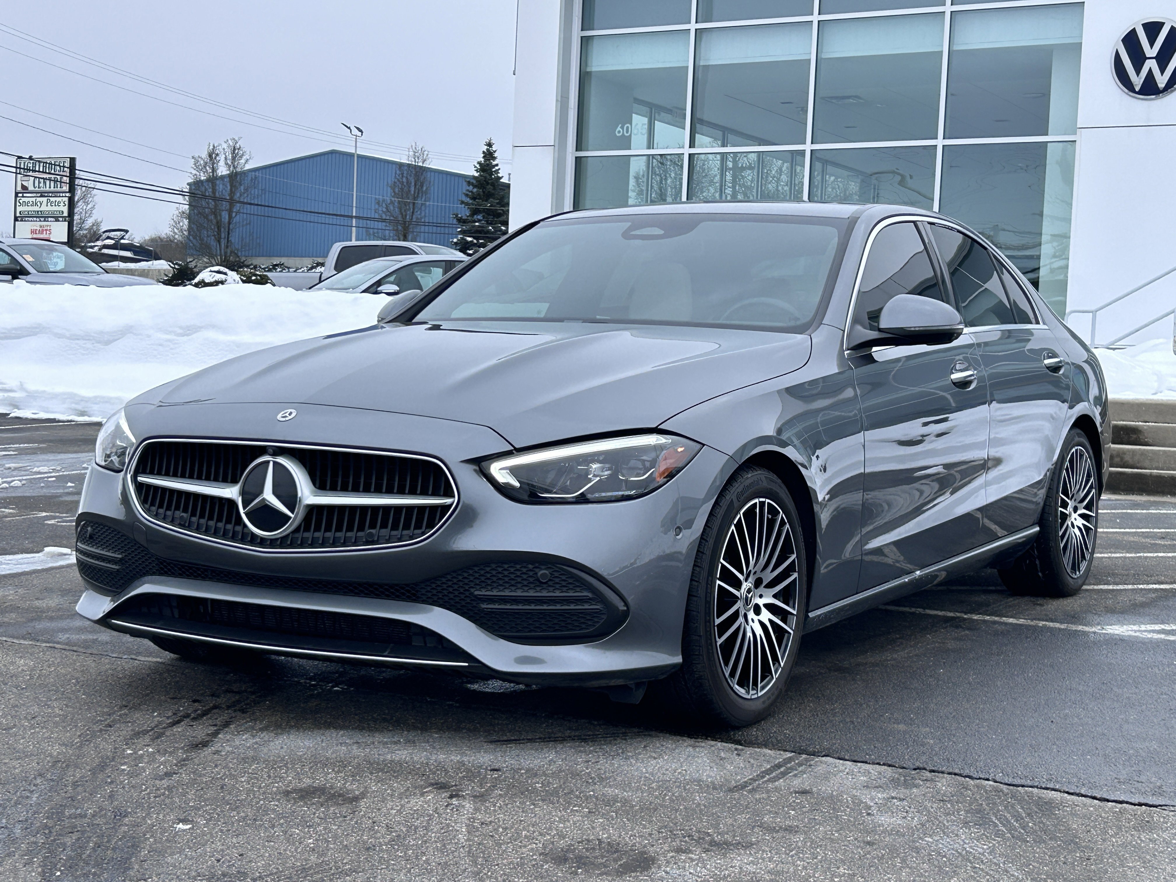 Used 2023 Mercedes-Benz C 300 4MATIC Sedan image 3