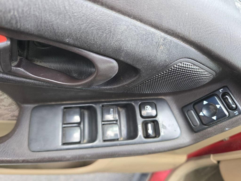 Used 1999 Subaru Forester L AWD/4WD image 11