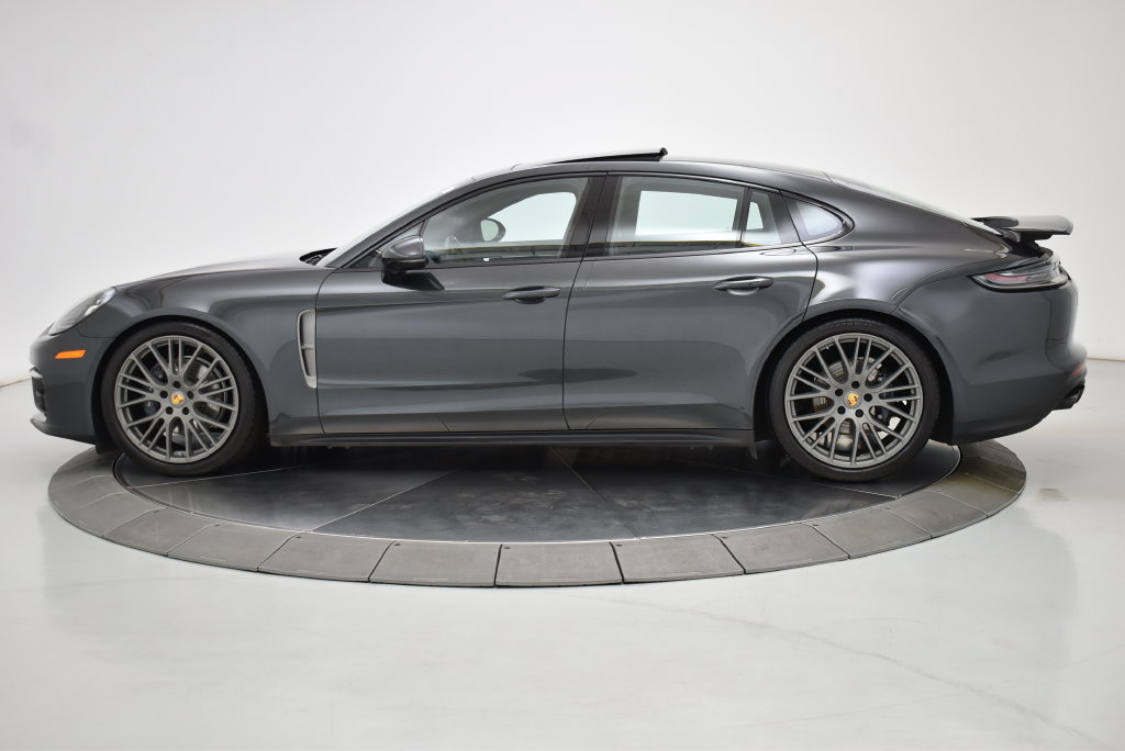 Used 2023 Porsche Panamera 4 Platinum Edition AWD/4WD image 21