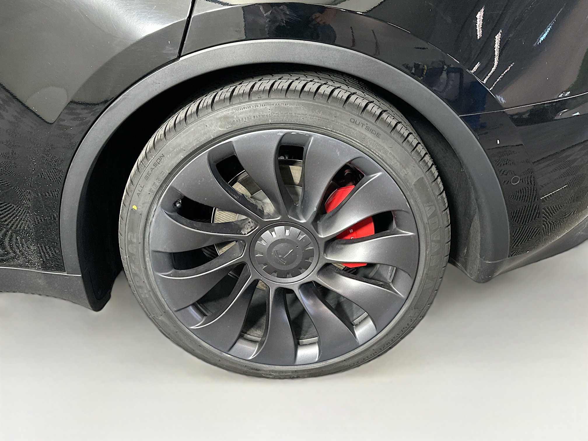 Used 2022 Tesla Model Y Performance AWD/4WD image 11