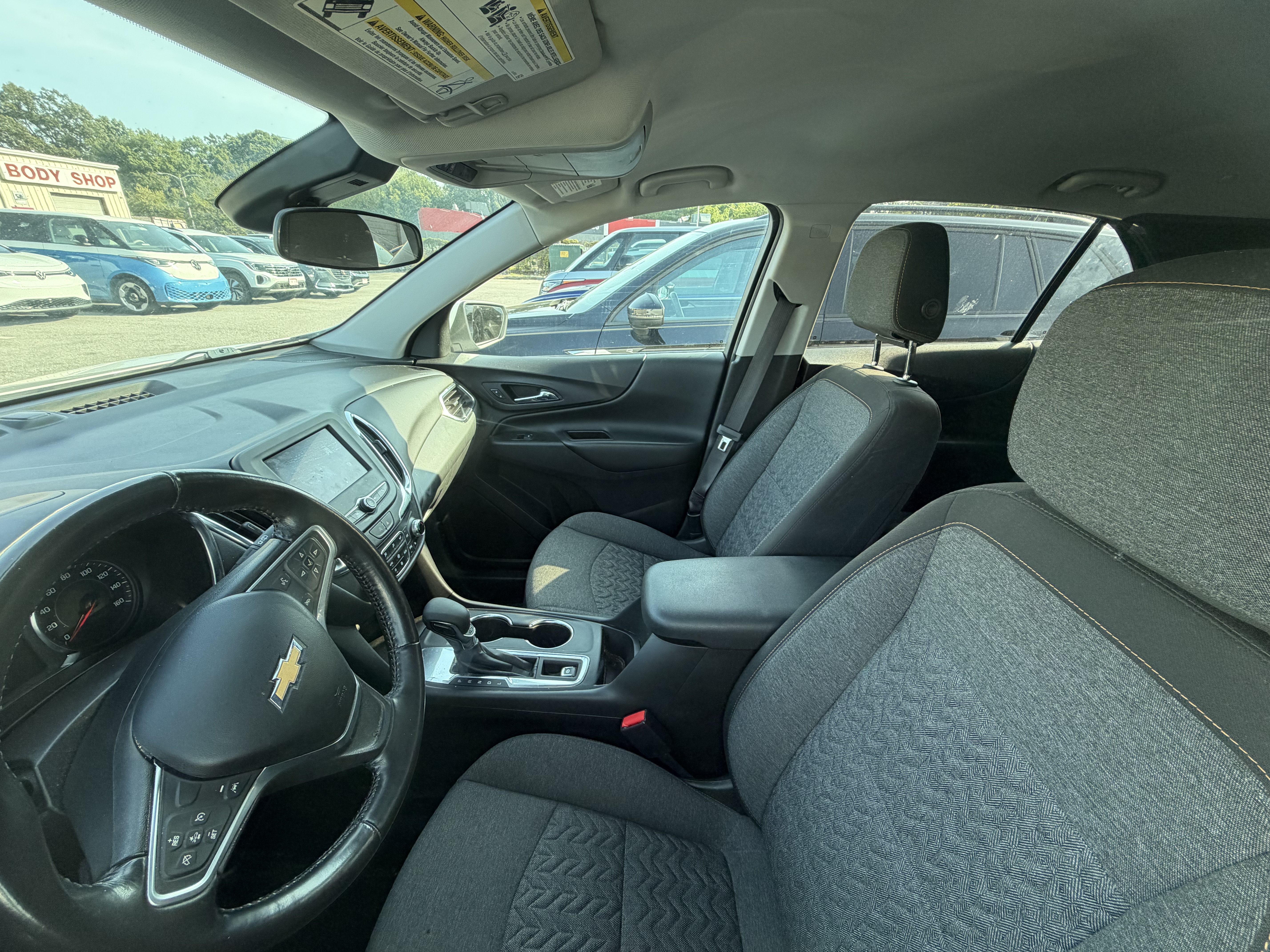 Used 2022 Chevrolet Equinox LT FWD image 4